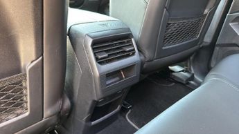 Peugeot 3008 73kWh GT SUV 5dr Electric Auto (210 ps)