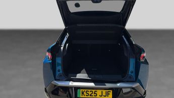Peugeot 3008 73kWh GT SUV 5dr Electric Auto (210 ps)