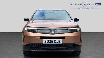 Vauxhall Grandland 1.2 Ultimate SUV 5dr Petrol Hybrid e-DCT Euro 6 (s/s) (136 ps)