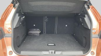 Vauxhall Grandland 1.2 Ultimate SUV 5dr Petrol Hybrid e-DCT Euro 6 (s/s) (136 ps)