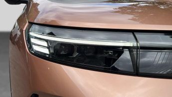 Vauxhall Grandland 1.2 Ultimate SUV 5dr Petrol Hybrid e-DCT Euro 6 (s/s) (136 ps)