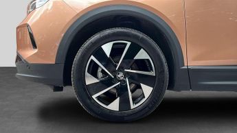 Vauxhall Grandland 1.2 Ultimate SUV 5dr Petrol Hybrid e-DCT Euro 6 (s/s) (136 ps)