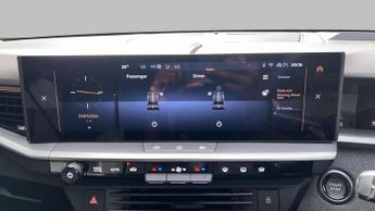 Vauxhall Grandland 1.2 Ultimate SUV 5dr Petrol Hybrid e-DCT Euro 6 (s/s) (136 ps)