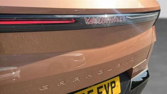 Vauxhall Grandland 1.2 Ultimate SUV 5dr Petrol Hybrid e-DCT Euro 6 (s/s) (145 ps)