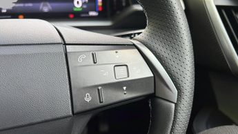 Vauxhall Grandland Electric 73kWh Ultimate SUV 5dr Electric Auto (213 ps)