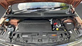 Vauxhall Grandland Electric 73kWh Ultimate SUV 5dr Electric Auto (213 ps)