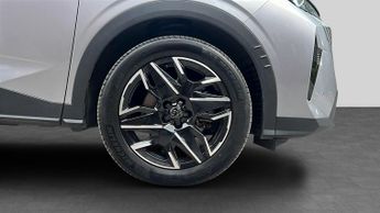 Peugeot 5008 1.2 GT SUV 5dr Petrol Hybrid e-DSC6 Euro 6 (s/s) (136 ps)