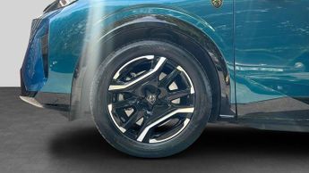 Peugeot 3008 73kWh GT SUV 5dr Electric Auto (210 ps)