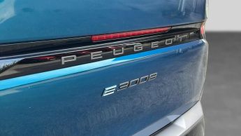 Peugeot 3008 73kWh GT SUV 5dr Electric Auto (210 ps)