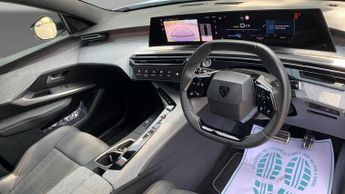 Peugeot 3008 73kWh GT SUV 5dr Electric Auto (210 ps)