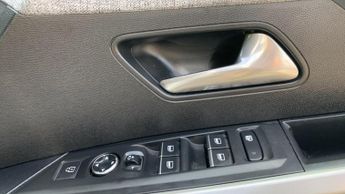 Peugeot 3008 73kWh GT SUV 5dr Electric Auto (210 ps)