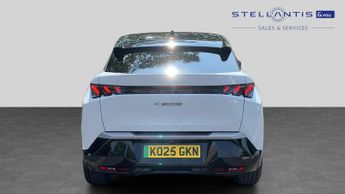 Peugeot 3008 73kWh GT SUV 5dr Electric Auto (210 ps)
