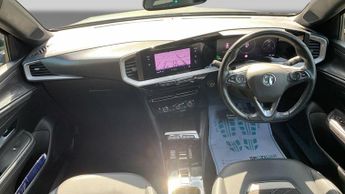Vauxhall Mokka Electric 50kWh Ultimate SUV 5dr Electric Auto (136 ps)