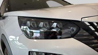 Peugeot 2008 1.2 GT SUV 5dr Petrol Hybrid e-DSC6 Euro 6 (s/s) (136 ps)