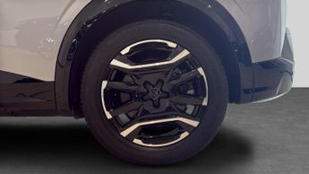 Peugeot 3008 73kWh GT SUV 5dr Electric Auto (210 ps)