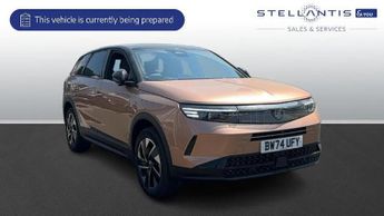 Vauxhall Grandland 1.2 Ultimate SUV 5dr Petrol Hybrid e-DCT Euro 6 (s/s) (136 ps)