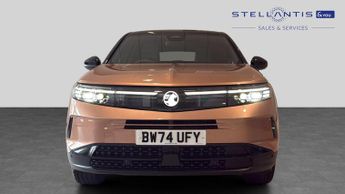 Vauxhall Grandland 1.2 Ultimate SUV 5dr Petrol Hybrid e-DCT Euro 6 (s/s) (136 ps)