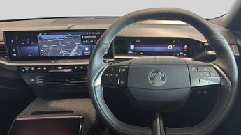 Vauxhall Grandland 1.2 Ultimate SUV 5dr Petrol Hybrid e-DCT Euro 6 (s/s) (136 ps)