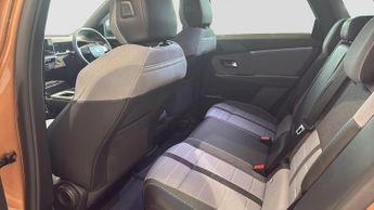 Vauxhall Grandland 1.2 Ultimate SUV 5dr Petrol Hybrid e-DCT Euro 6 (s/s) (136 ps)