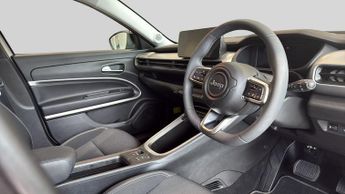 Jeep Avenger 54kWh e-Summit SUV 5dr Electric Auto (156 ps)