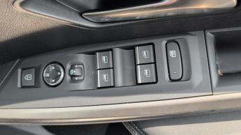 Peugeot 3008 73kWh GT SUV 5dr Electric Auto (210 ps)
