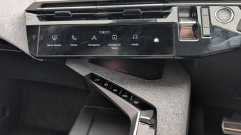Peugeot 3008 SUV 1.2 GT SUV 5dr Petrol Hybrid e-DSC6 Euro 6 (s/s) (136 ps)