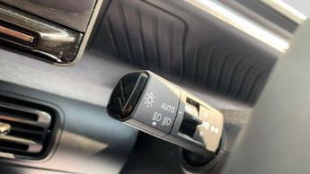 Citroen C3 Aircross 1.2 Hybrid MAX SUV 5dr Petrol Hybrid e-DSC Euro 6 (s/s) (136 ps)