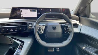 Peugeot 5008 73kWh Allure SUV 5dr Electric Auto (210 ps)