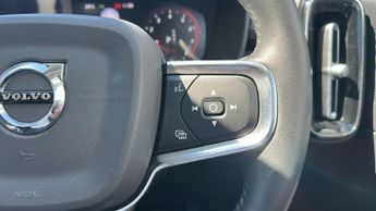 Volvo Xc40 1.5 T3 Inscription Pro SUV 5dr Petrol Auto Euro 6 (s/s) (163 ps)