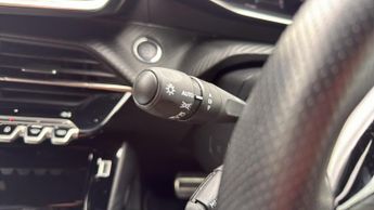 Peugeot 2008 50kWh GT SUV 5dr Electric Auto (11kW Charger) (136 ps)