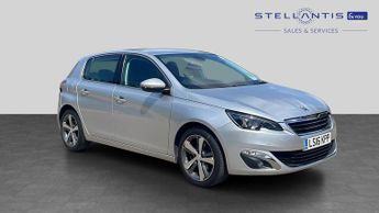 Peugeot 308 1.2 PureTech Allure Hatchback 5dr Petrol EAT Euro 6 (s/s) (130 p