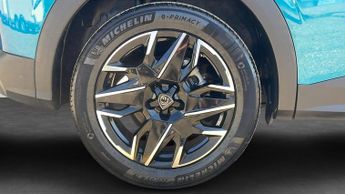 Peugeot 3008 SUV 1.2 GT SUV 5dr Petrol Hybrid e-DSC6 Euro 6 (s/s) (136 ps)