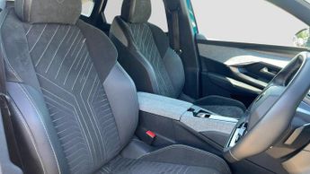 Peugeot 3008 SUV 1.2 GT SUV 5dr Petrol Hybrid e-DSC6 Euro 6 (s/s) (136 ps)
