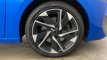 Peugeot 308 1.5 BlueHDi Allure Premium Hatchback 5dr Diesel EAT Euro 6 (s/s)