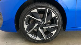 Peugeot 308 1.5 BlueHDi Allure Premium Hatchback 5dr Diesel EAT Euro 6 (s/s)