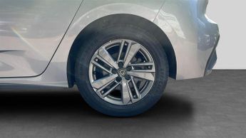 Peugeot 308 1.2 PureTech Active Premium Hatchback 5dr Petrol EAT Euro 6 (s/s