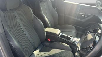 Peugeot 2008 1.2 GT SUV 5dr Petrol Hybrid e-DSC6 Euro 6 (s/s) (136 ps)