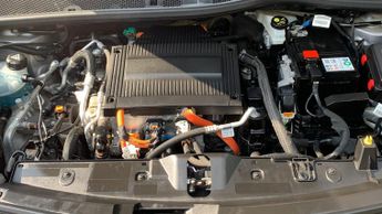 Peugeot 2008 50kWh Allure Premium SUV 5dr Electric Auto (7kW Charger) (136 ps