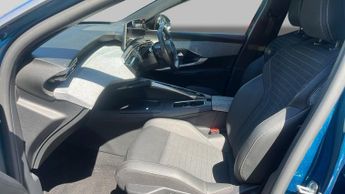 Peugeot 3008 SUV 1.2 Allure SUV 5dr Petrol Hybrid e-DSC6 Euro 6 (s/s) (136 ps)