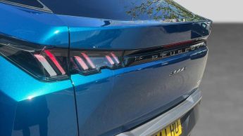 Peugeot 3008 SUV 1.2 Allure SUV 5dr Petrol Hybrid e-DSC6 Euro 6 (s/s) (136 ps)