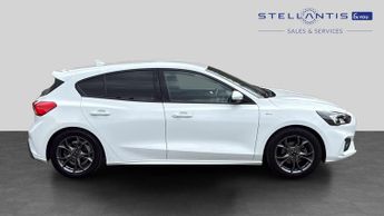 Ford Focus 1.0T EcoBoost ST-Line Hatchback 5dr Petrol Auto Euro 6 (s/s) (12
