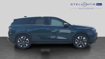 Vauxhall Grandland Electric 73kWh GS SUV 5dr Electric Auto (213 ps)