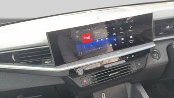 Vauxhall Grandland 1.2 Design SUV 5dr Petrol Hybrid e-DCT Euro 6 (s/s) (145 ps)