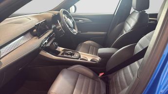 Alfa Romeo Tonale 1.5 VGT MHEV Veloce SUV 5dr Petrol Hybrid DCT Euro 6 (160 ps)
