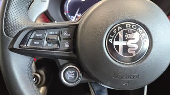 Alfa Romeo Tonale 1.5 VGT MHEV Veloce SUV 5dr Petrol Hybrid DCT Euro 6 (160 ps)