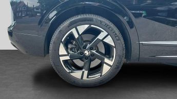 Vauxhall Grandland Electric 73kWh Ultimate SUV 5dr Electric Auto (213 ps)