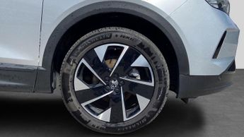Vauxhall Grandland 1.2 GS SUV 5dr Petrol Hybrid e-DCT Euro 6 (s/s) (145 ps)
