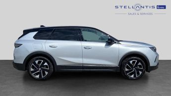 Vauxhall Grandland 1.2 GS SUV 5dr Petrol Hybrid e-DCT Euro 6 (s/s) (145 ps)
