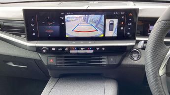Vauxhall Grandland 1.2 GS SUV 5dr Petrol Hybrid e-DCT Euro 6 (s/s) (145 ps)