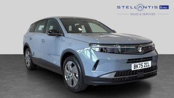 Vauxhall Grandland 1.2 Design SUV 5dr Petrol Hybrid e-DCT Euro 6 (s/s) (145 ps)